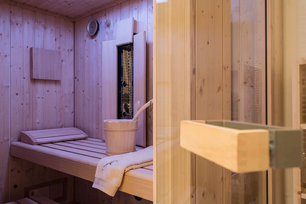 Slow Living Suite - Ferienwohnung Mit Privater Sauna & Garten Fiss Zewnętrze zdjęcie