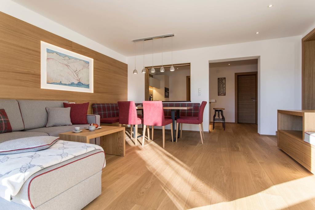 Slow Living Suite - Ferienwohnung Mit Privater Sauna & Garten Fiss Zewnętrze zdjęcie